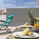 Apartment Terrace *